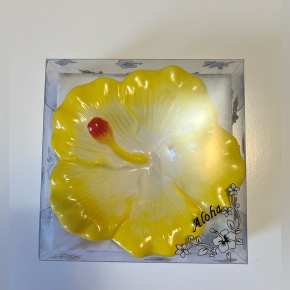 Asia crown - Picture 1 of 7